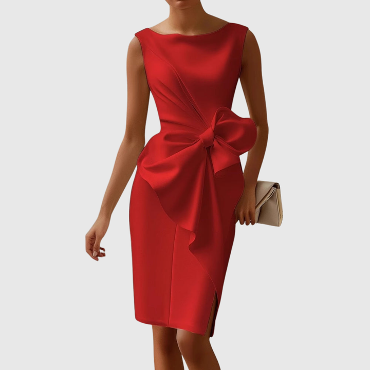 ainsley midi dress She didnt come to play discover the AINSLEY Midi in Burgundy