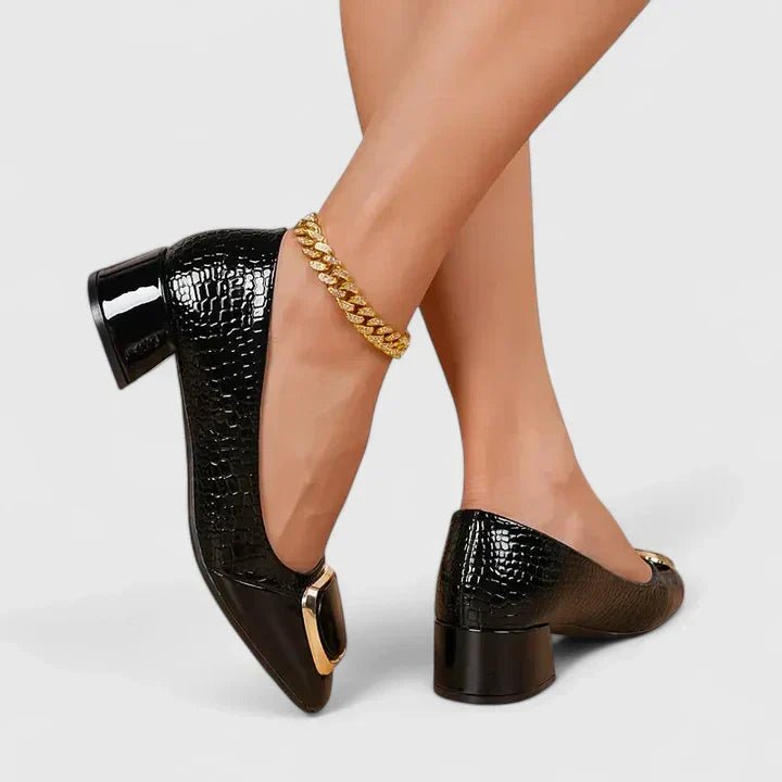 Camila | Women&