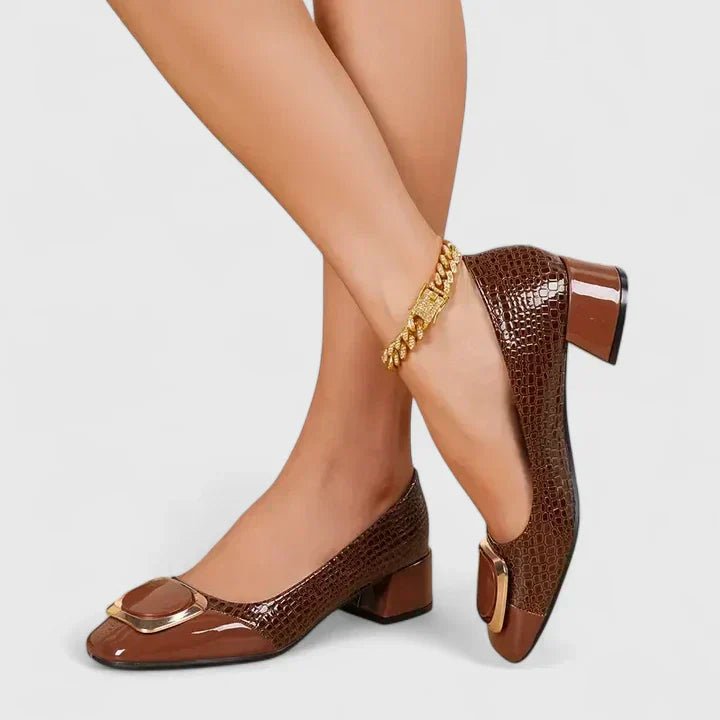 Camila | Women&