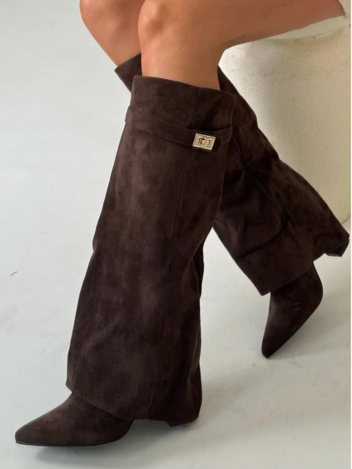 Amelia | Women&