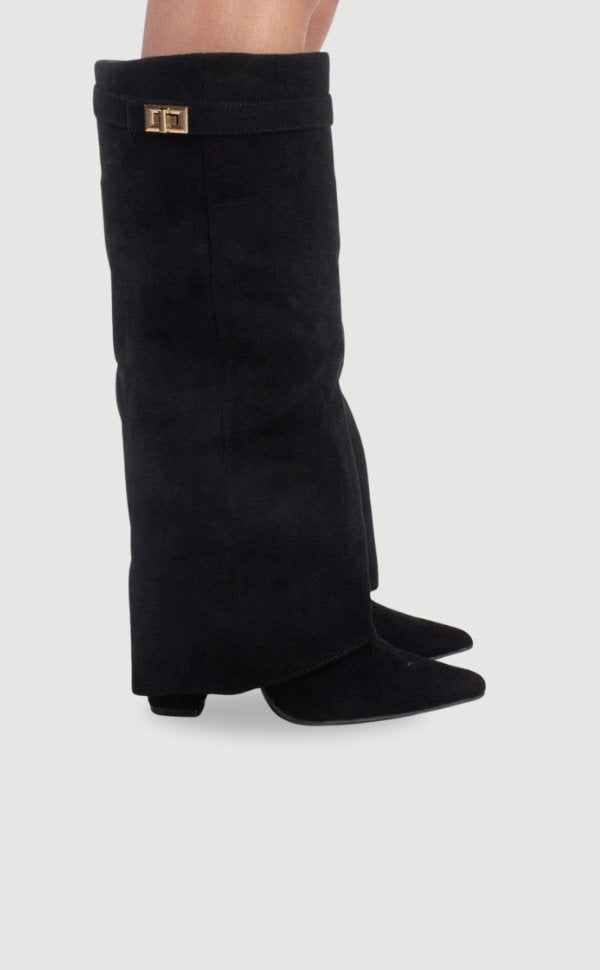 Amelia | Women&